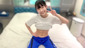 身長141cm 18歳 都内有名体育大学陸上部 小柄バキバキ腹筋美体に大量中出し。限界突破の過激撮影記録